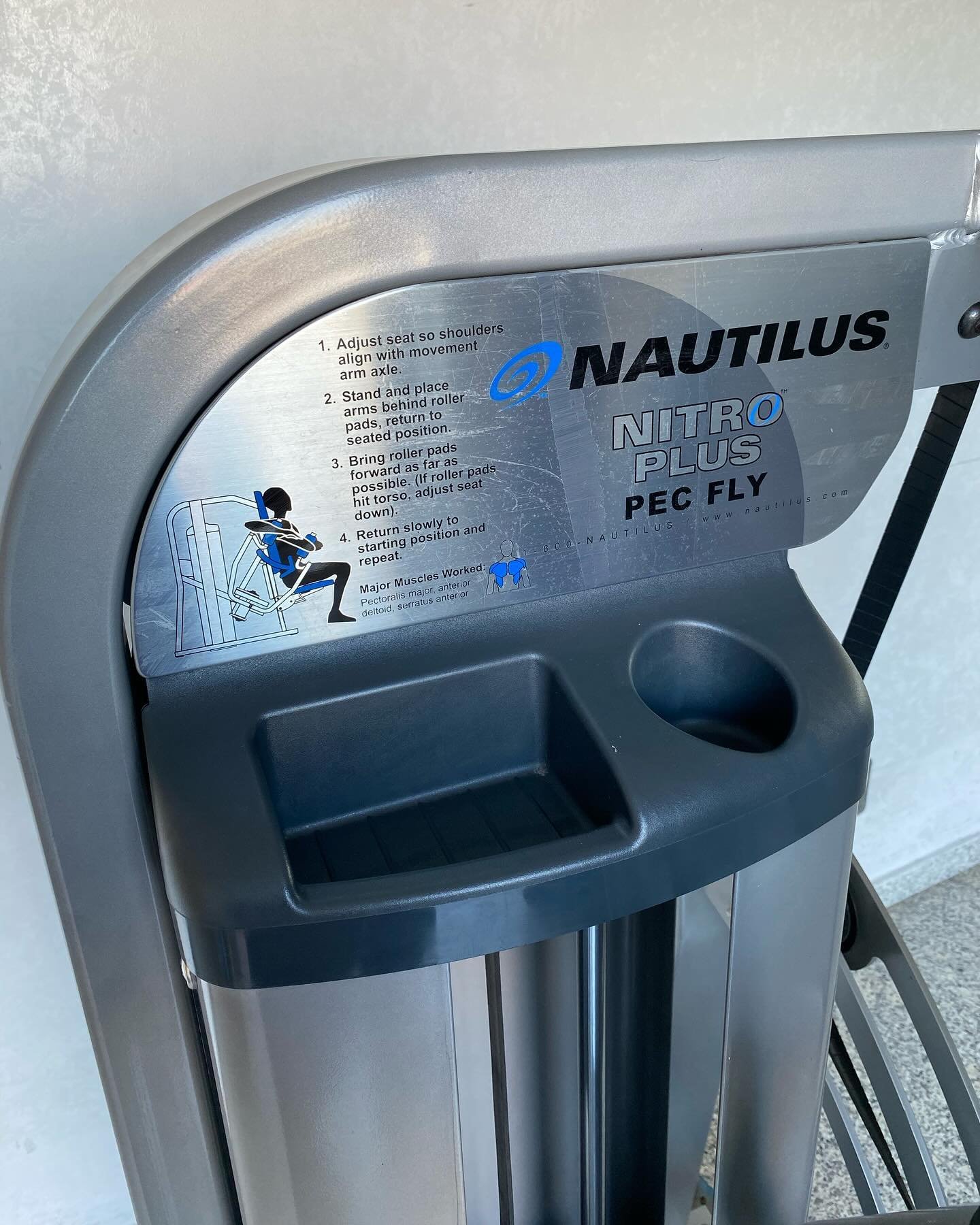 Nautilus Nitro Pec Fly - Image 5