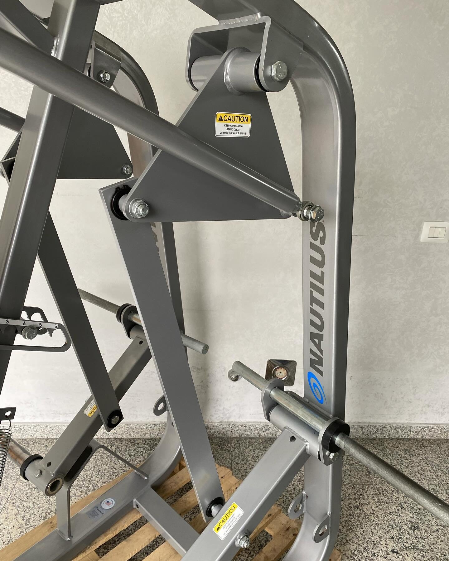 Nautilus Xpload Vertical Chest - Image 5
